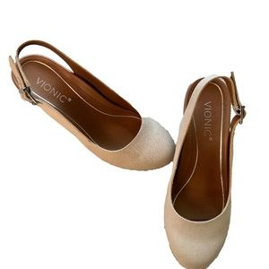 Vionic Wedge Sandals